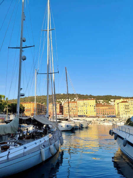 Nice Port
